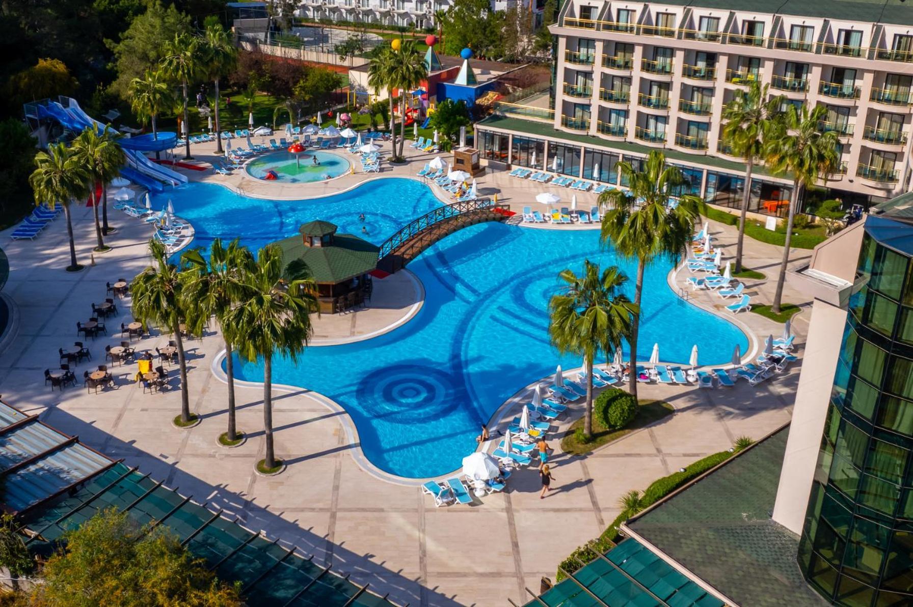 Eldar Resort Hotel เกเมร์ ภายนอก รูปภาพ